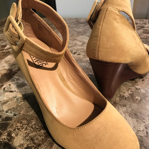 Wedges! - Picture 3 of 8